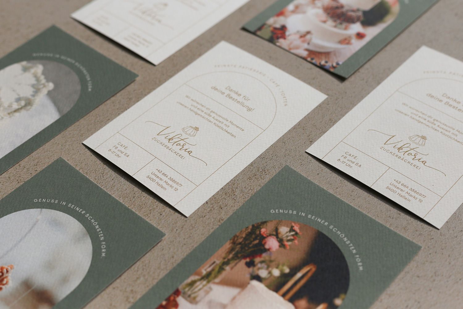 Flyer mit geometrischem Design und wunderschönen Torten nach dem Redesign für Viktoria Zuckerbäckerei in Hallein.